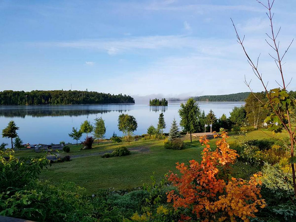 Dunlop Lake Lodge Elliot Lake Esterno foto
